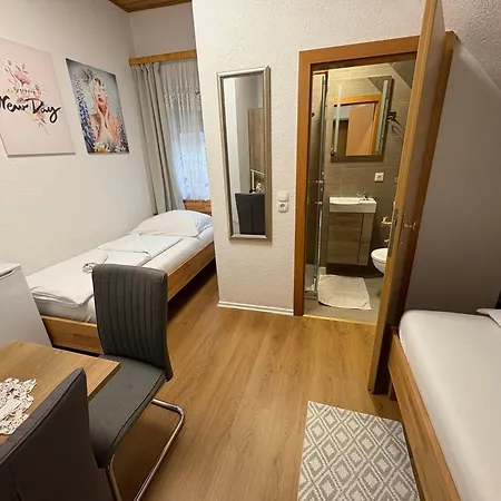 Knezevic * Leoben (Styria)